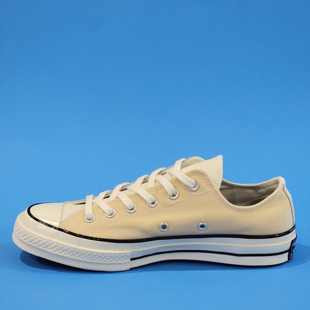 Converse Chuck 70 Low Top Classic Blue Yellow Canvas Unisex Sneakers 171661C NWT - Picture 3 of 6